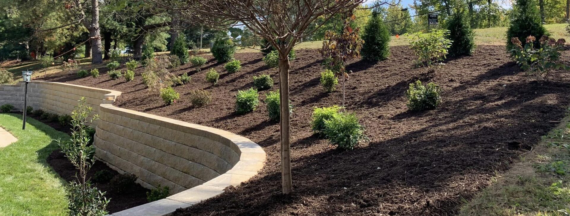 We provide landscaping
services in Owensboro, KY and Surrounding Areas